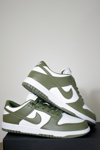 Dunk Low Branco e Verde