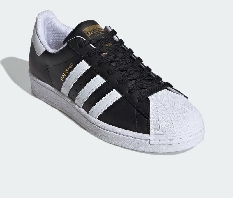 Adidas Superstar preto e branco